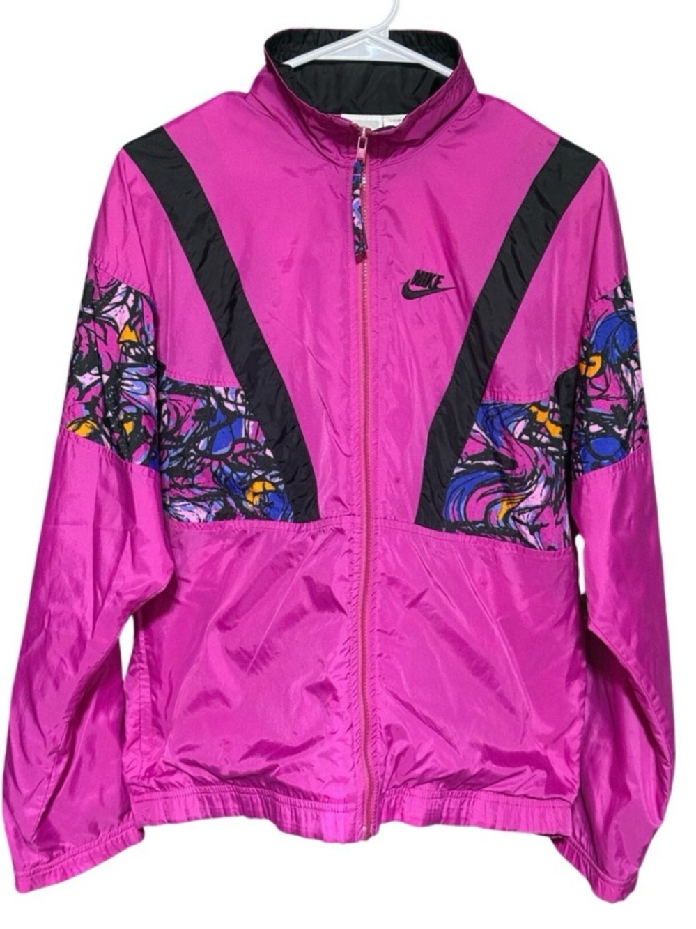 Nike Vintage Purple Windbreaker Jacket lined with Black Accents size Medium